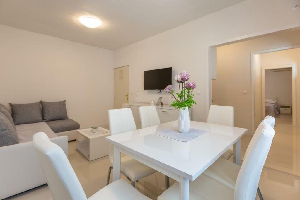 Tatijana Holiday Apartments Μακάρσκα Εξωτερικό φωτογραφία