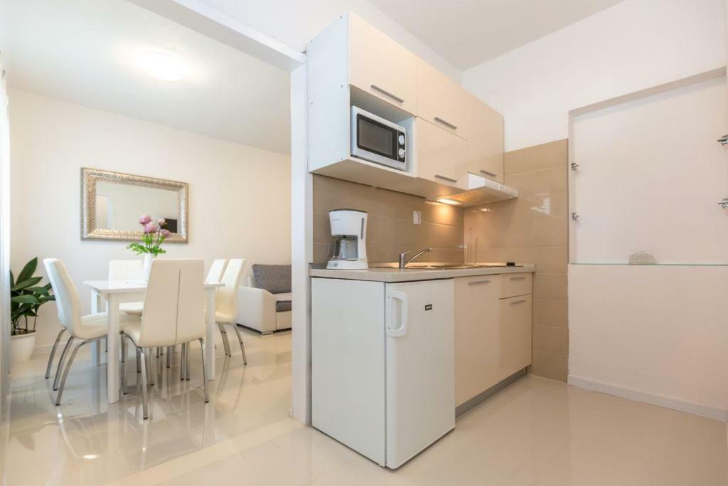 Tatijana Holiday Apartments Μακάρσκα Εξωτερικό φωτογραφία