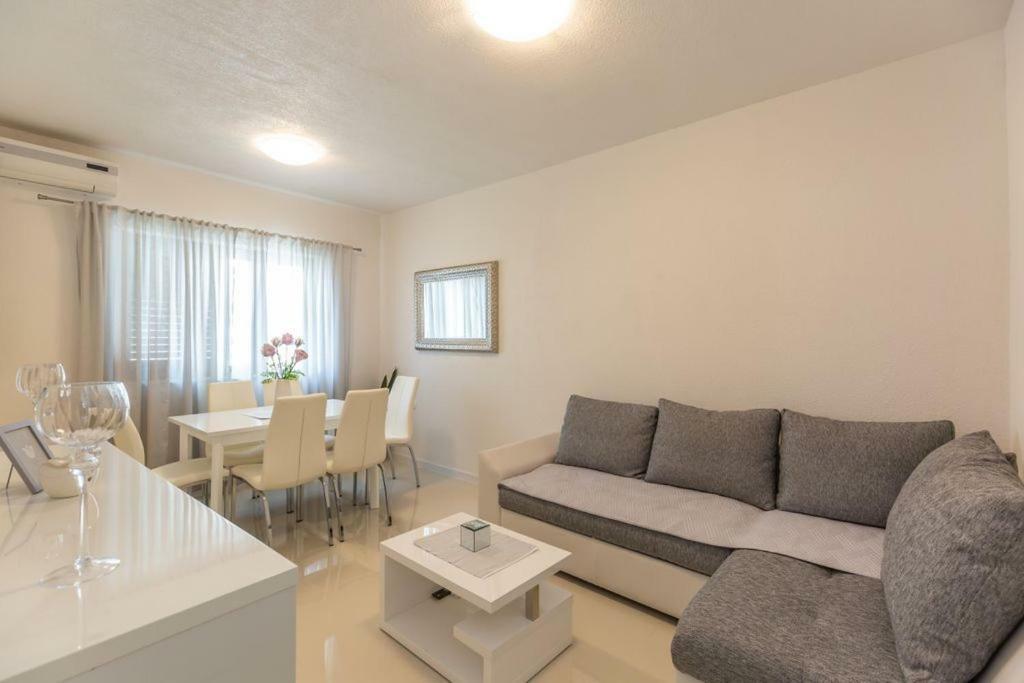 Tatijana Holiday Apartments Μακάρσκα Εξωτερικό φωτογραφία